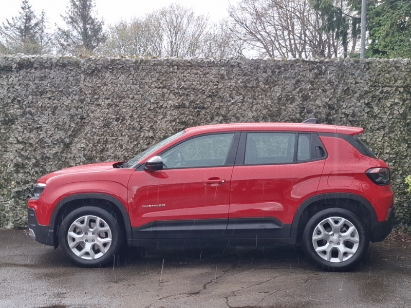 Jeep Avenger 1.2 E-hybrid Altitude Dct ST25HJY Red #4