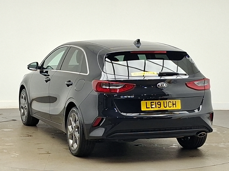Kia Ceed 1.6 Crdi Isg 3 Dct Black #2