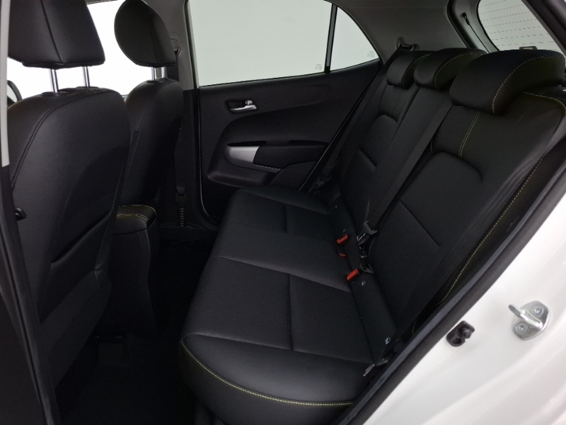 Kia Picanto 1.0 X-line S RF23YMX White #6