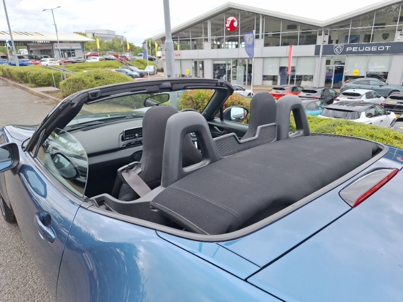 Mazda MX-5 1.5 132 Se Blue #6