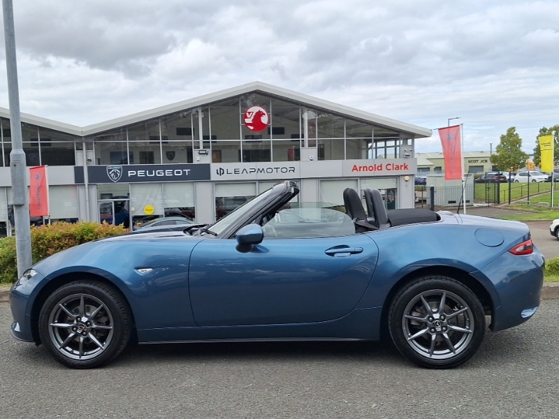 Mazda MX-5 1.5 132 Se Blue #4