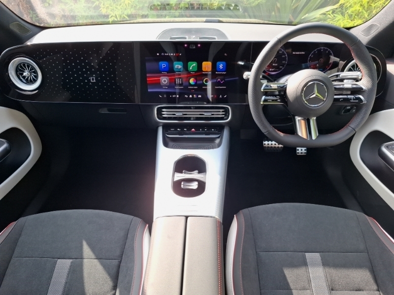 Mercedes-Benz CLA Class Cla 200 Amg Line Executive SR26OHN Black #3