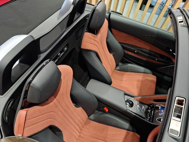 MG Cyberster 250Kw Trophy Single Motor 77 Kwh Red #6