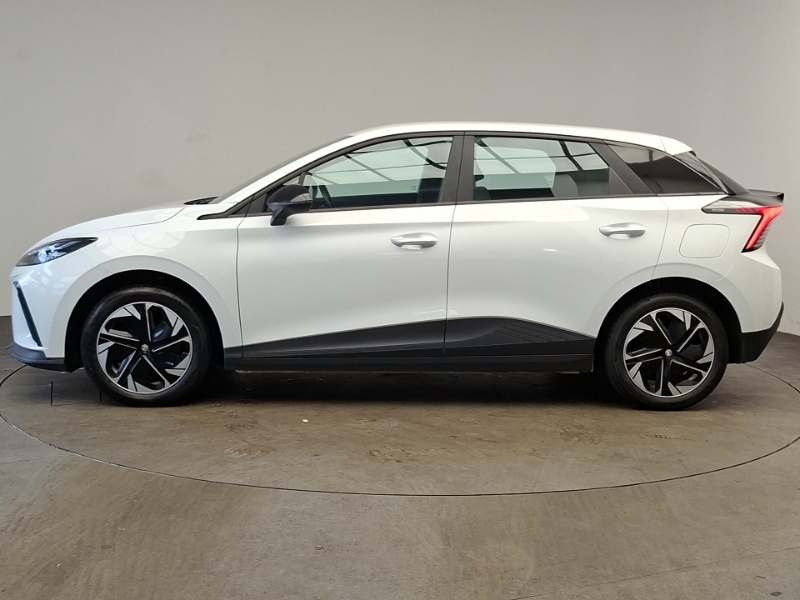 MG MG4 125Kw Se Ev 51Kwh SM23VCW White #4