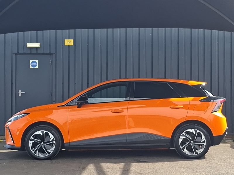 MG MG4 150Kw Trophy Ev Long Range 64Kwh SL72LGW Orange #4