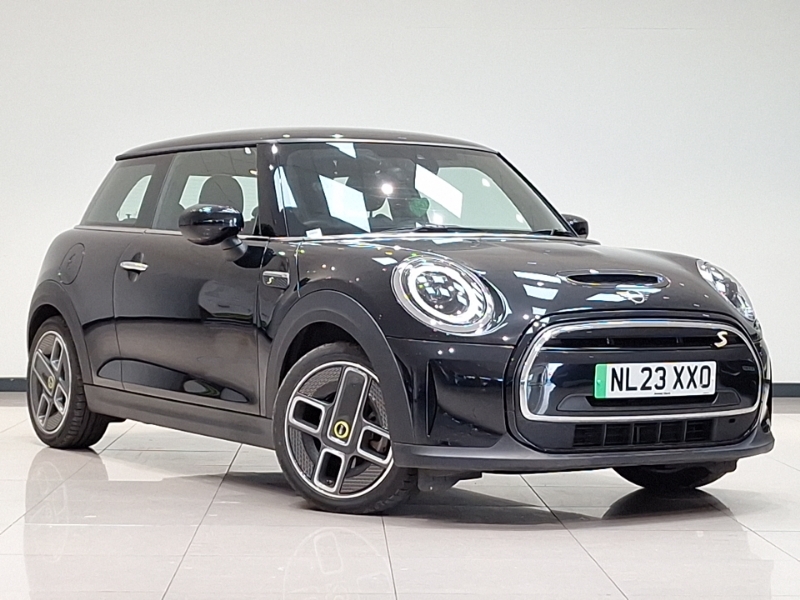 Mini Hatch 135Kw Cooper S Level 2 33Kwh Black