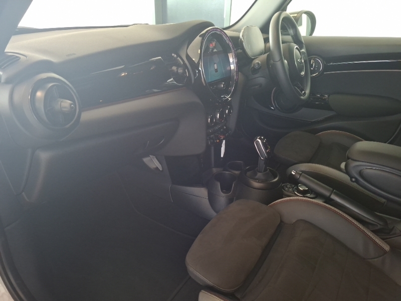 Mini Hatch 1.5 Cooper Sport Premium VX24GXT Silver #5