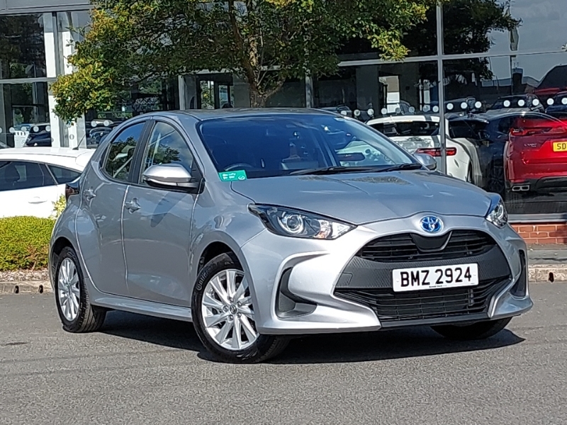 Toyota Yaris 1.5 Hybrid Icon Cvt Silver