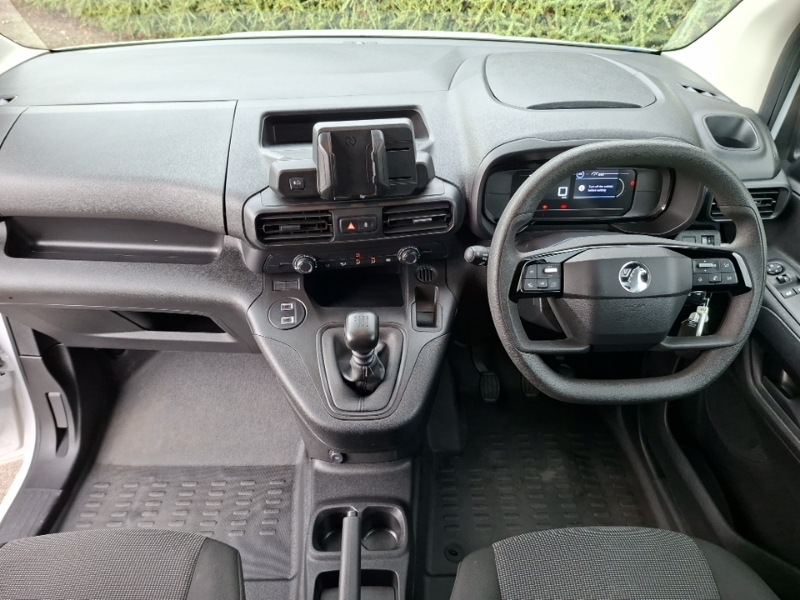 Vauxhall Combo 1.5 Turbo D 100Ps Prime H1 Van DY74XBF White #3