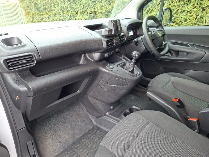 Vauxhall Combo 1.5 Turbo D 100Ps Prime H1 Van DY74XBF White #5