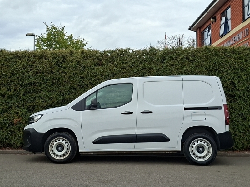 Vauxhall Combo 1.5 Turbo D 100Ps Prime H1 Van DY74XBF White #4