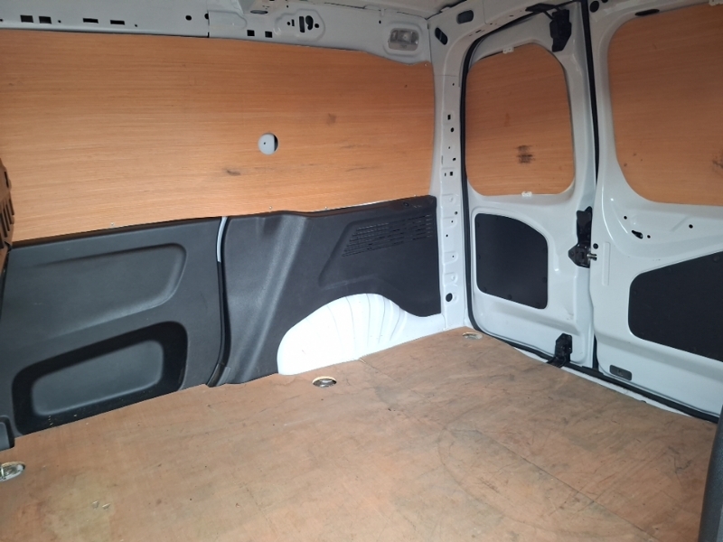 Vauxhall Combo 1.5 Turbo D 100Ps Prime H1 Van DY74XBF White #6