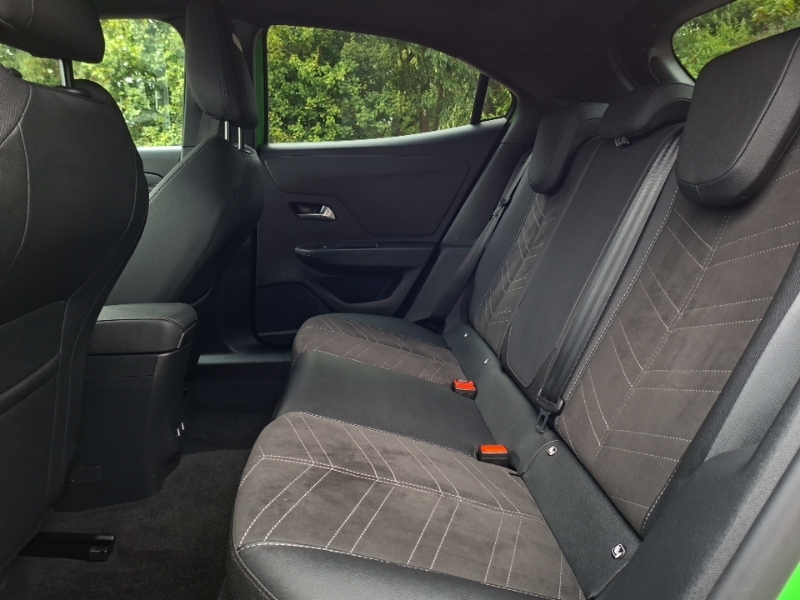 Vauxhall Mokka-e 100Kw Ultimate 50Kwh YO23TUU Green #6