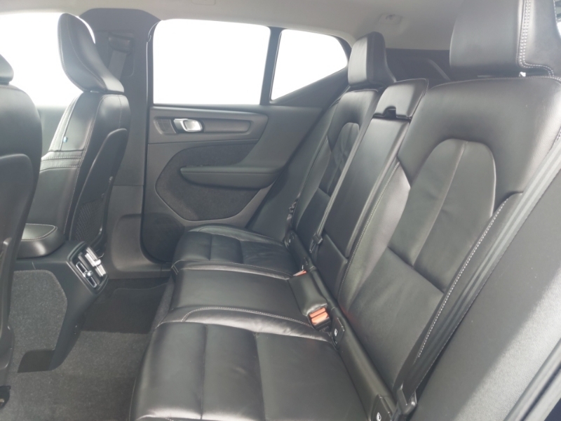 Volvo XC40 2.0 B4p Ultimate Dark Black #6