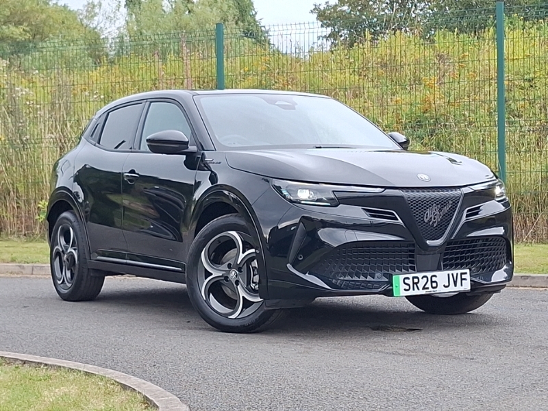 Alfa Romeo Junior 115Kw Elettrica Sport Speciale 54Kwh Black