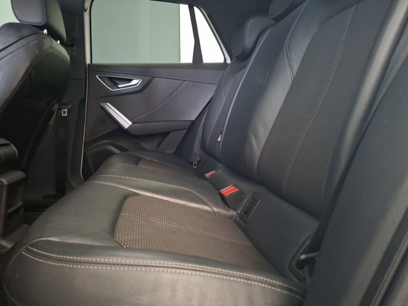 Audi Q2 30 Tdi S Line SD19ZSJ White #6