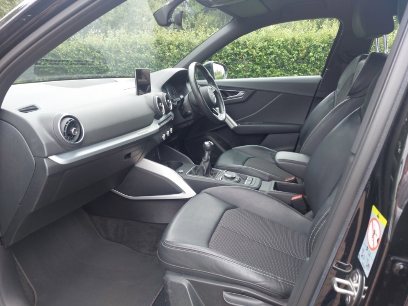Audi Q2 30 Tfsi S Line KS20WWA Black #5