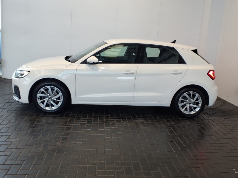 Audi A1 25 Tfsi Sport XGZ1539 White #4