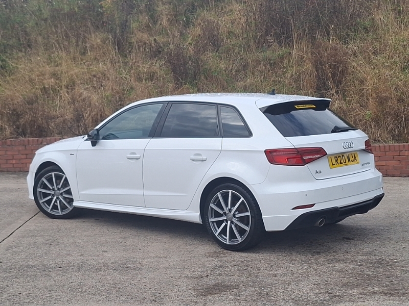 Audi A3 30 Tfsi 116 Black Edition LR20WJA White #2