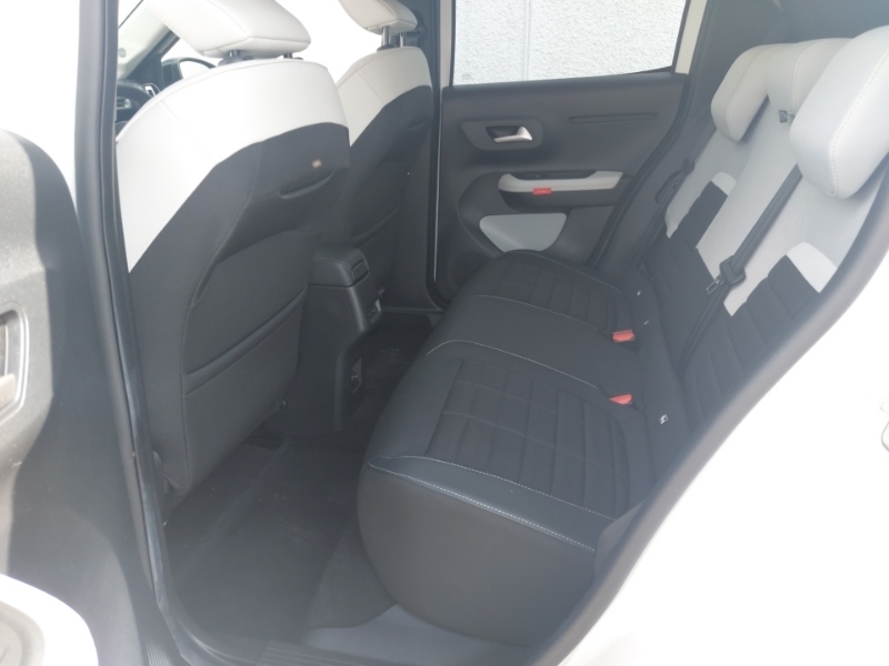 Citroen C3 83Kw Max 44Kwh YT25MRX White #6