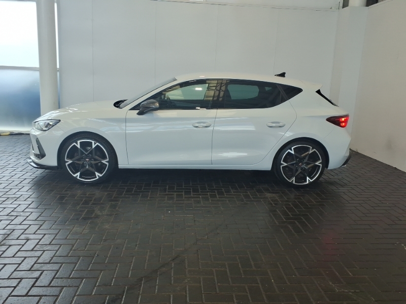 Cupra Leon 1.5 Etsi 150 V2 Dsg White #4