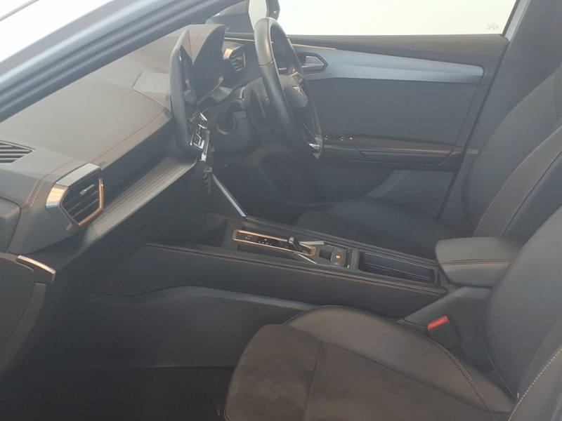 Cupra Leon 1.5 Etsi 150 V2 Dsg White #5
