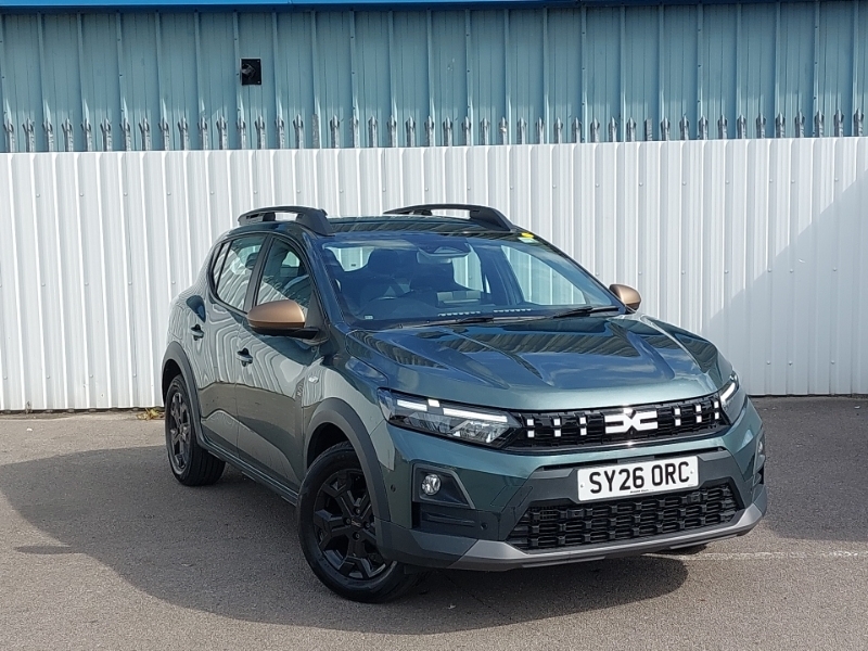 Dacia Sandero Stepway 1.0 Tce Extreme Hatchback Green