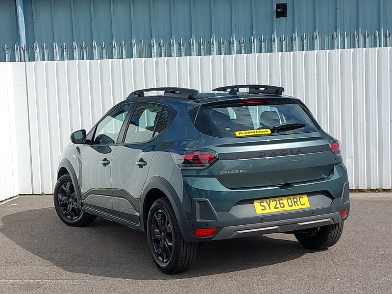 Dacia Sandero Stepway 1.0 Tce Extreme Hatchback SY26ORC Green #2