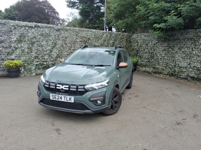 Dacia Sandero Stepway 1.0 Tce 110 Extreme Green