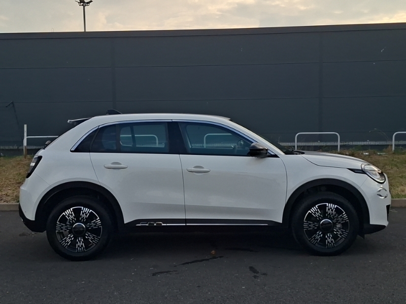 Fiat 600 1.2 Hybrid 48V 136 Edct-6 White #4