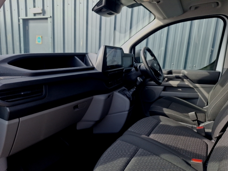 Ford Transit Custom 2.0 Ecoblue 110Ps H1 Van Leader SV74YNO White #5