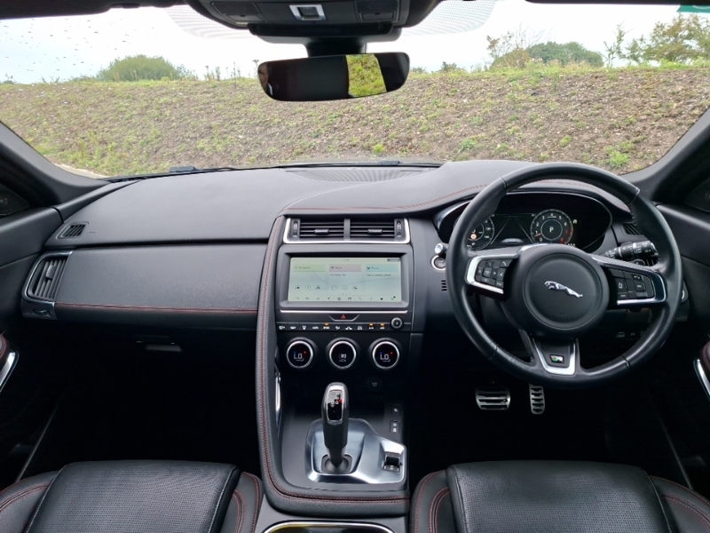 Jaguar E-Pace 2.0 200 Chequered Flag Edition Grey #3