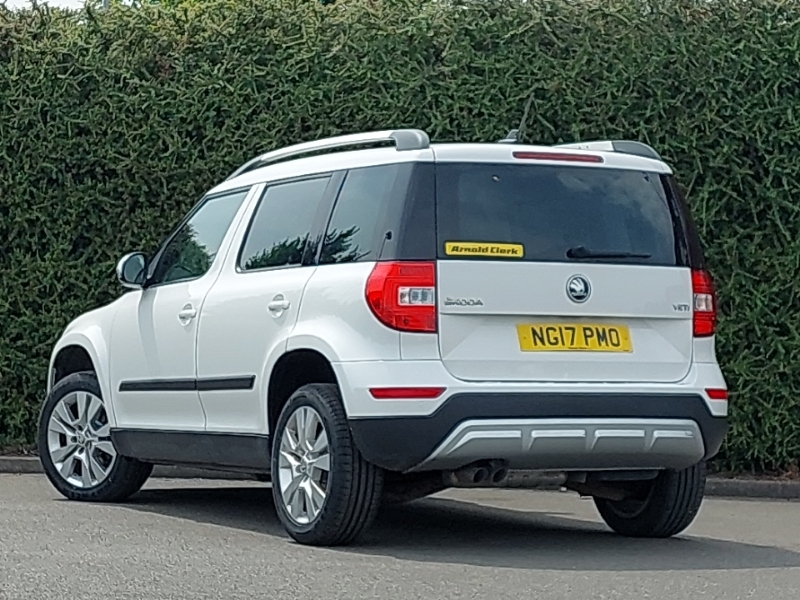 Skoda Yeti 2.0 Tdi Cr Se L Drive White #2