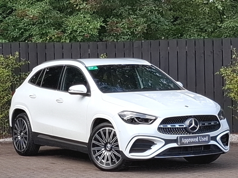Mercedes-Benz GLA Class Gla 220D 4Matic Amg Line Premium White