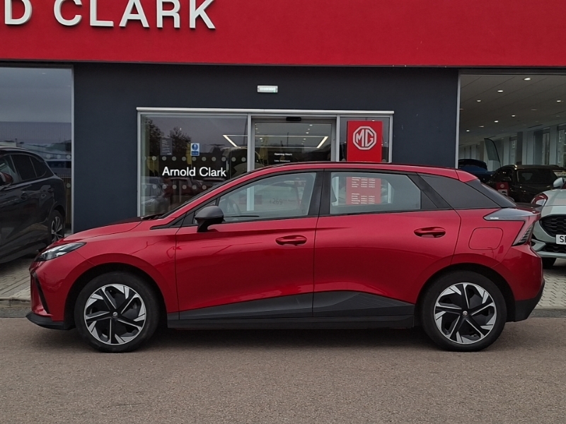 MG MG4 150Kw Se Ev Long Range 64Kwh Red #4