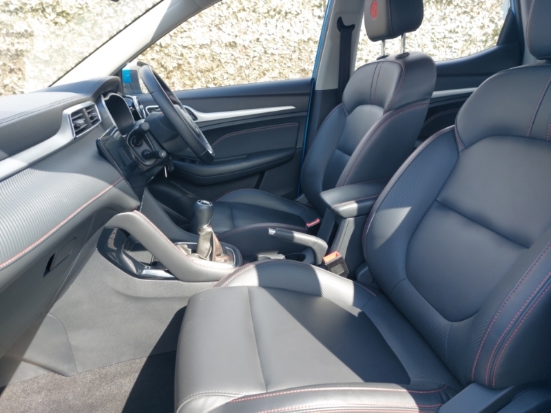 MG ZS 1.5 Vti-tech Exclusive Blue #5