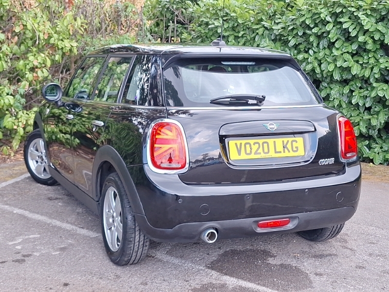 Mini Hatch 1.5 Cooper Classic II VO20LKG Black #2