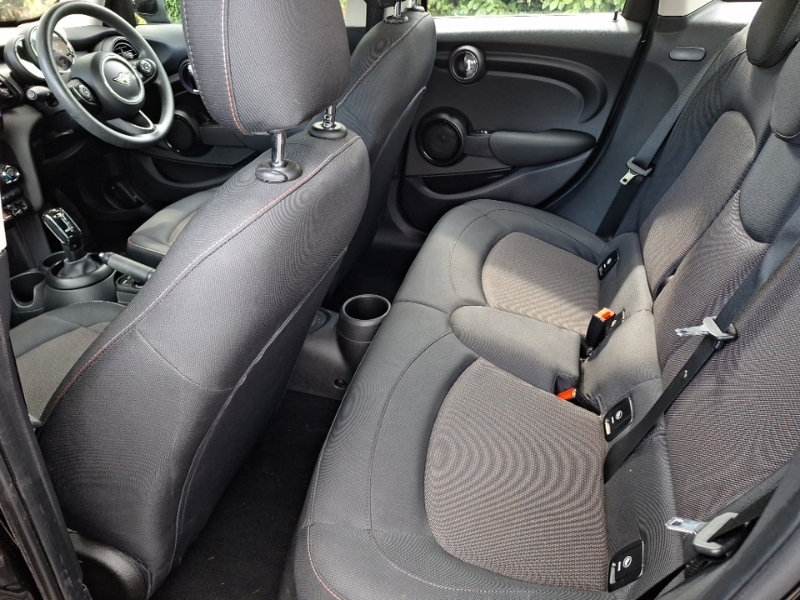 Mini Hatch 1.5 Cooper Classic II VO20LKG Black #6