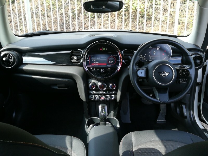 Mini Hatch 1.5 Cooper Classic Premium NG23TVT White #3