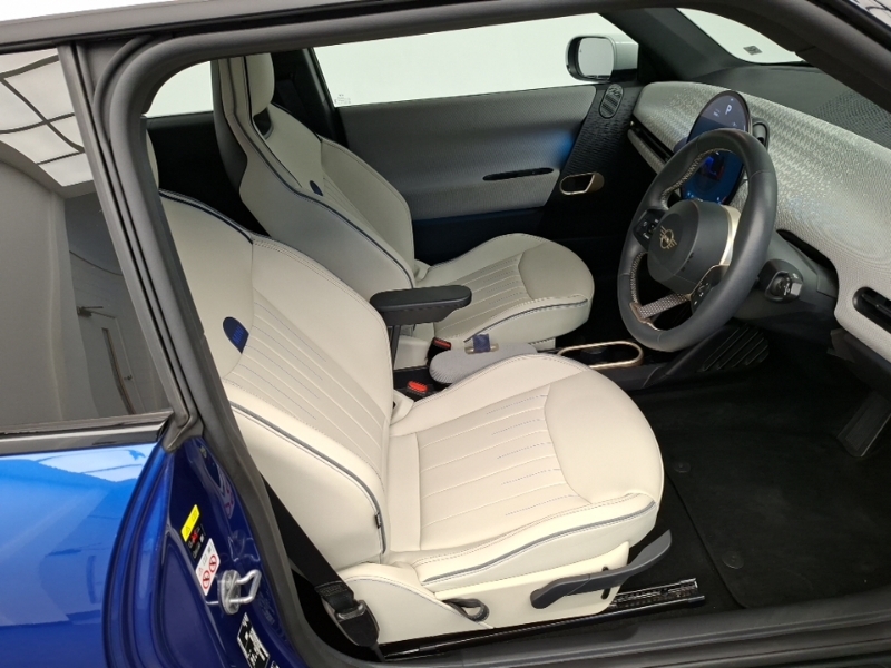 Mini Hatch 135Kw E Exclusive 41Kwh HK24ZVR Blue #6