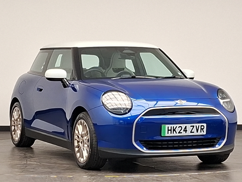 Mini Hatch 135Kw E Exclusive 41Kwh HK24ZVR Blue