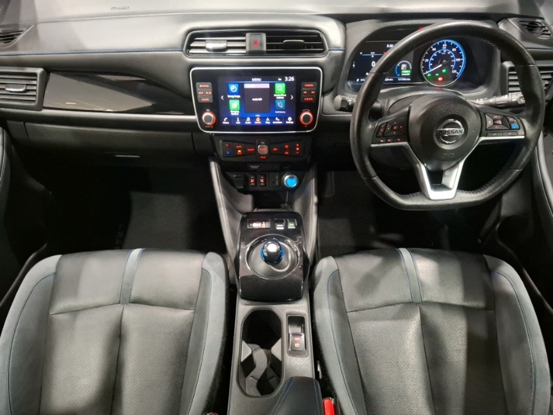 Nissan Leaf 110Kw Tekna 40Kwh Red #3