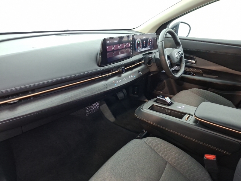 Nissan Ariya 160Kw Shiro 63Kwh White #5