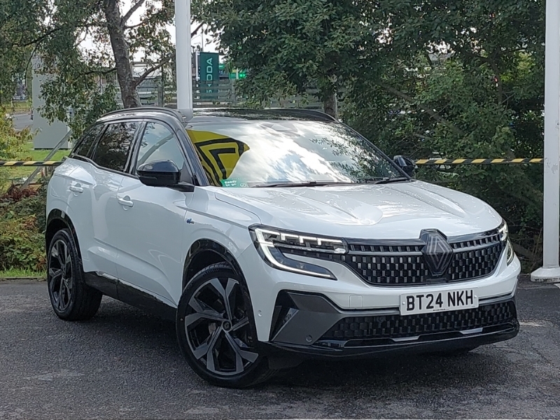 Renault Austral E-tech Fhev Iconic Esprit Alpine 4C White