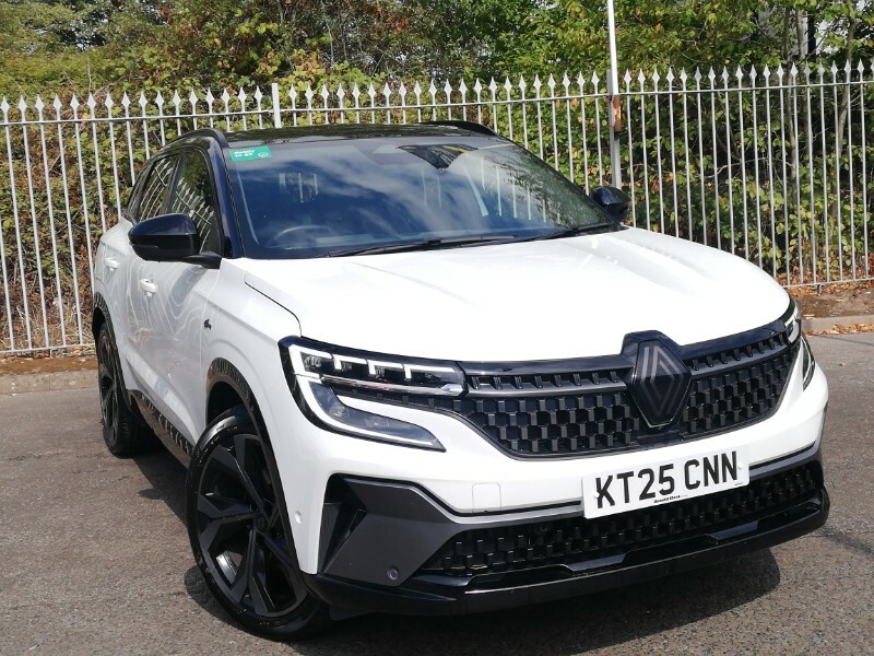 Renault Austral E-tech Fhev Iconic Esprit Alpine White