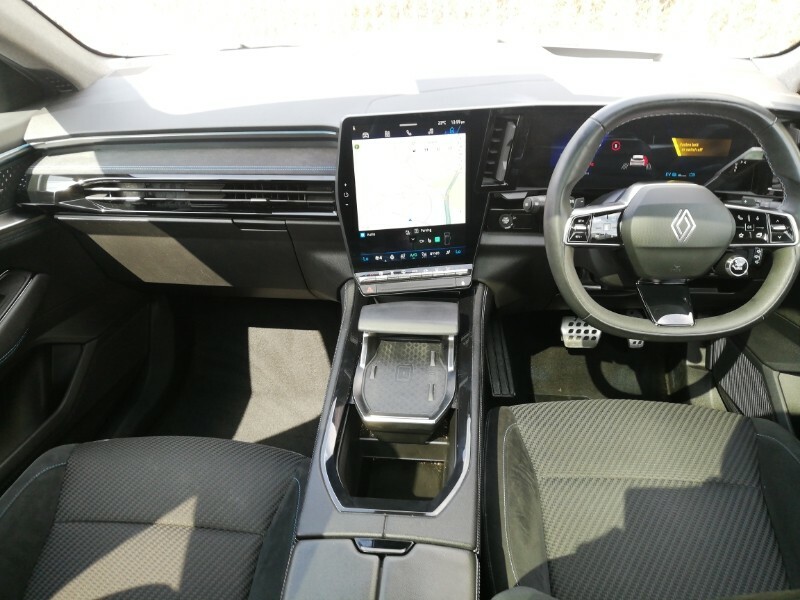 Renault Austral E-tech Fhev Iconic Esprit Alpine White #3