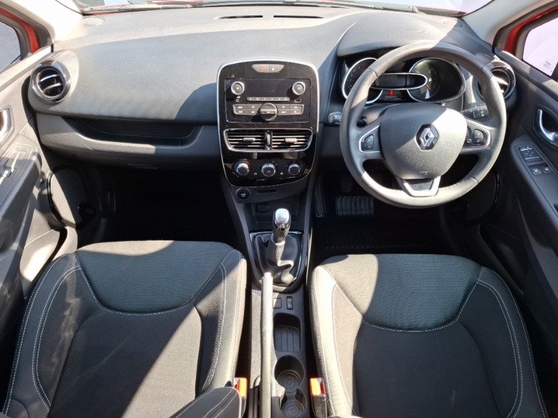 Renault Clio 0.9 Tce 90 Play SD68LKZ Red #3