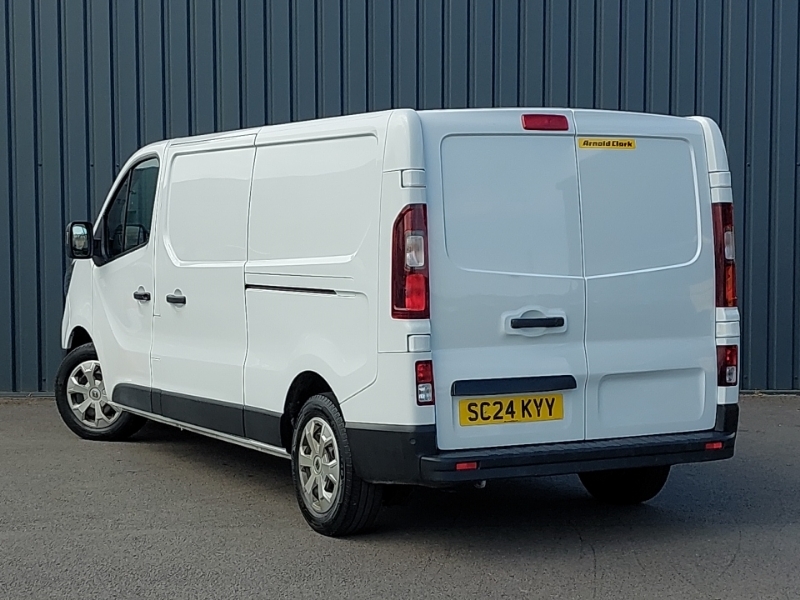 Renault Trafic Ll30 Blue Dci 130 Advance Safety Van SC24KYY White #2