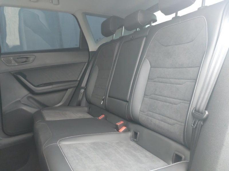 Seat Ateca 1.5 Tsi Evo Xperience HT73NLD Green #6