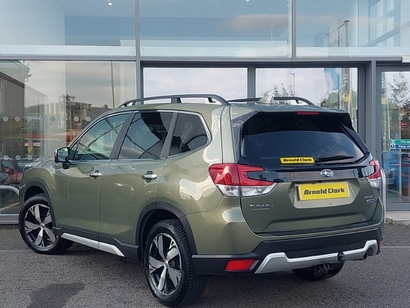 Subaru Forester 2.0I E-boxer Xe Premium Lineartronic Green #2